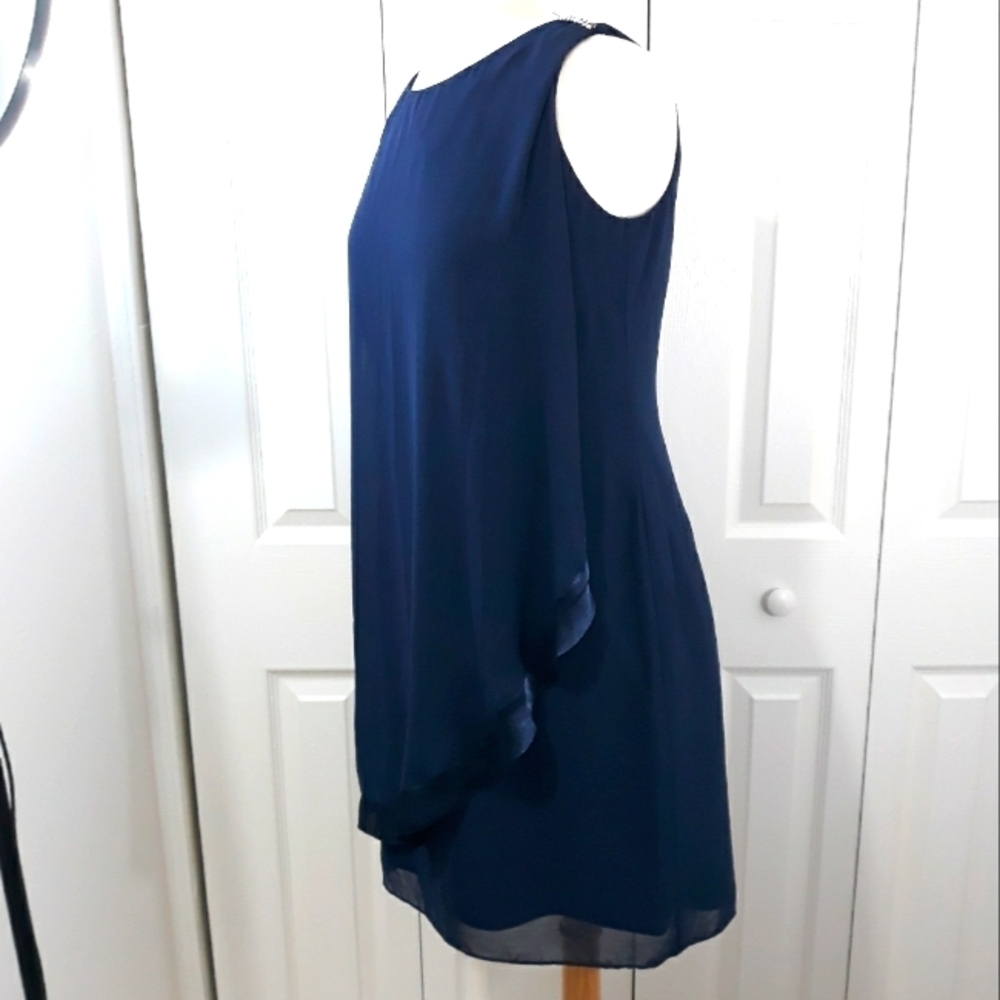 SLNY Dress Size 10 Sleeveless Navy Blue Embellished Sheath Beaded Size 10